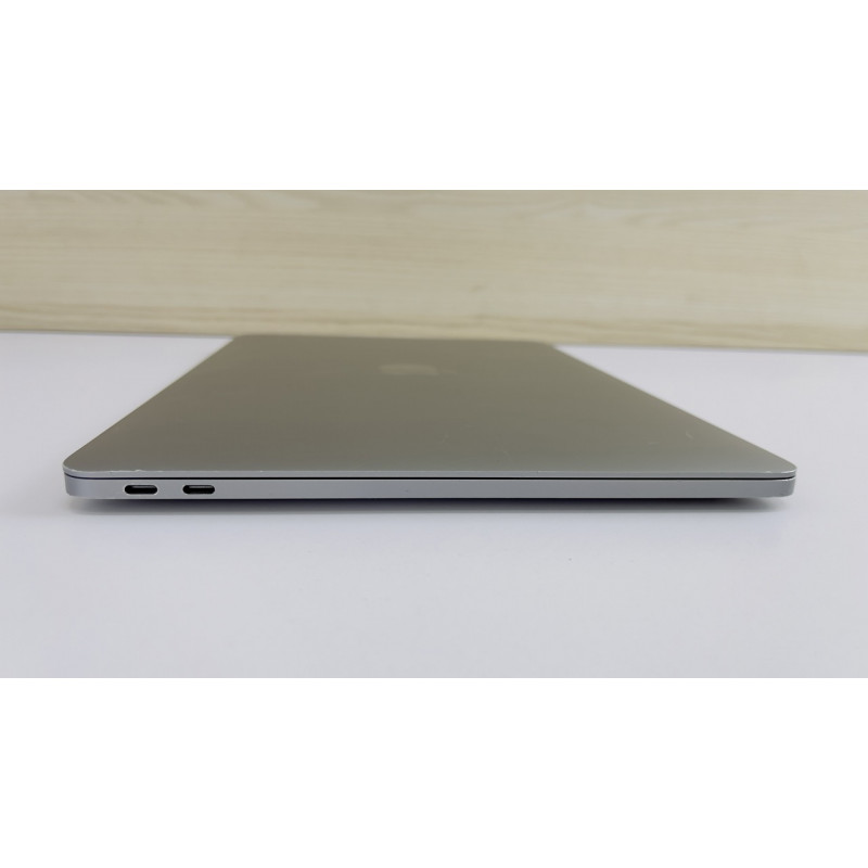 MacBook Pro 13 2017 Space  i7 2.5ghz 16/512